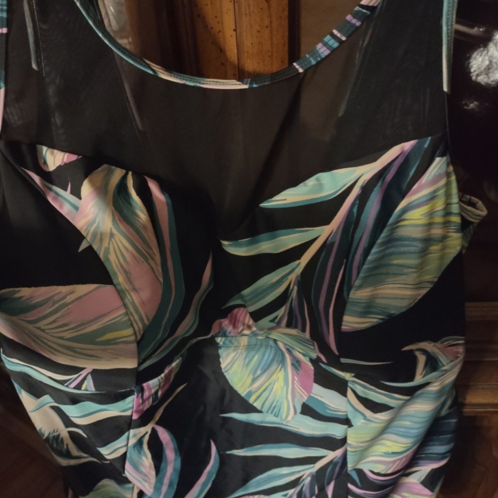 Torrid Sexy Plus Size Swimsuit - Picture 3 of 8